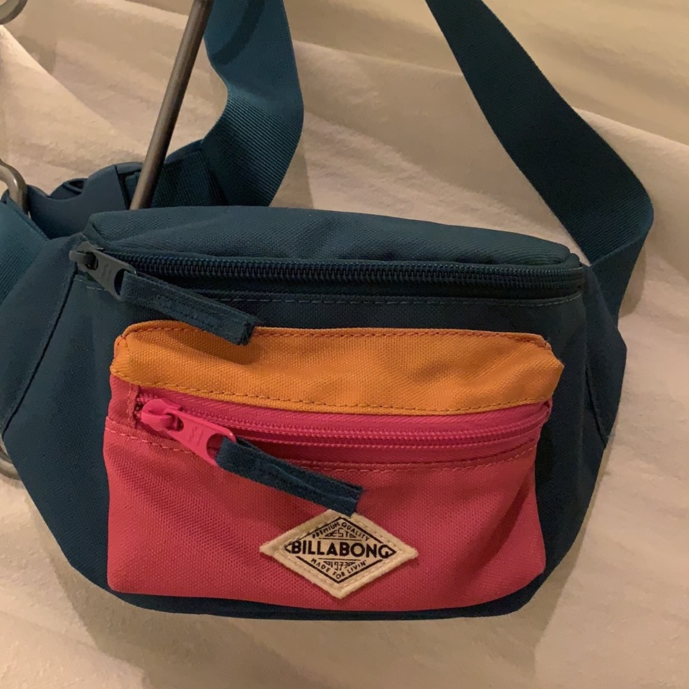 PacSun Bullabong Fanny pack